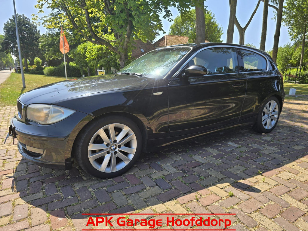 54948032